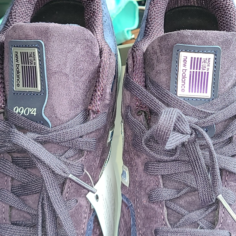 New Balance 990